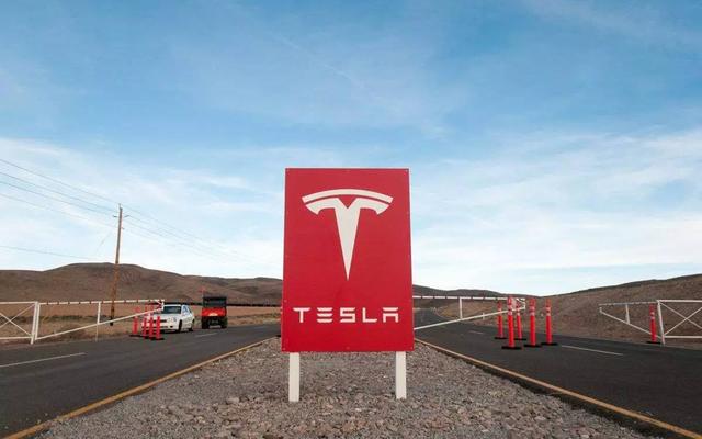 Tesla shares rose 8.6% on Tuesday, the market value has returned to 700 billion
