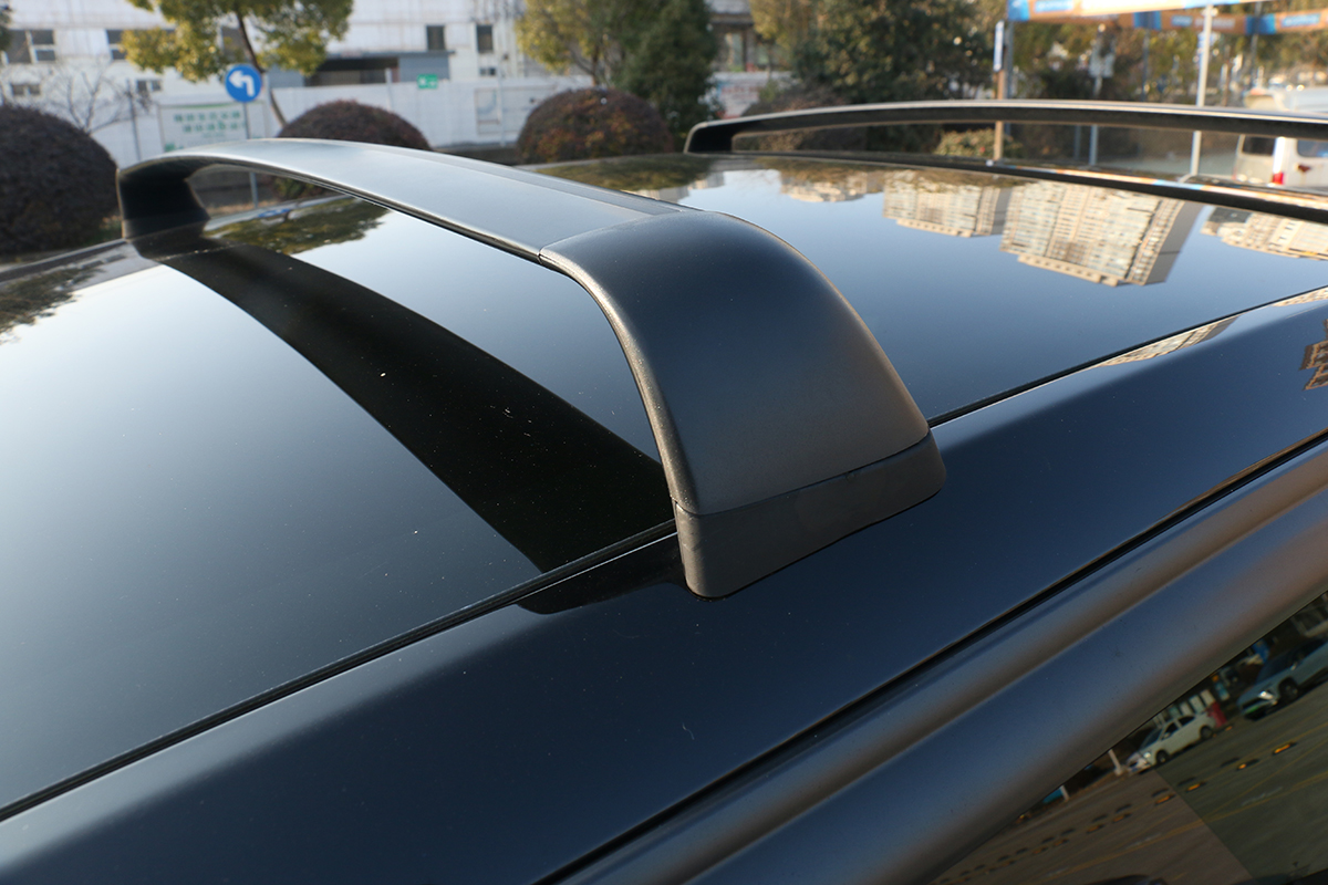 luggage rack