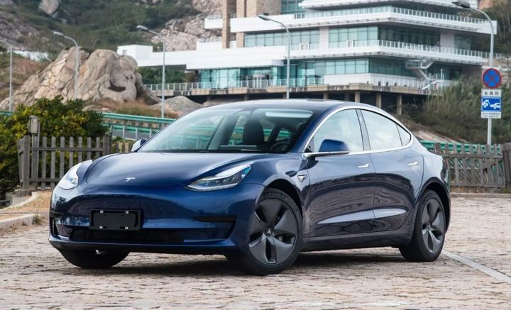 tesla
